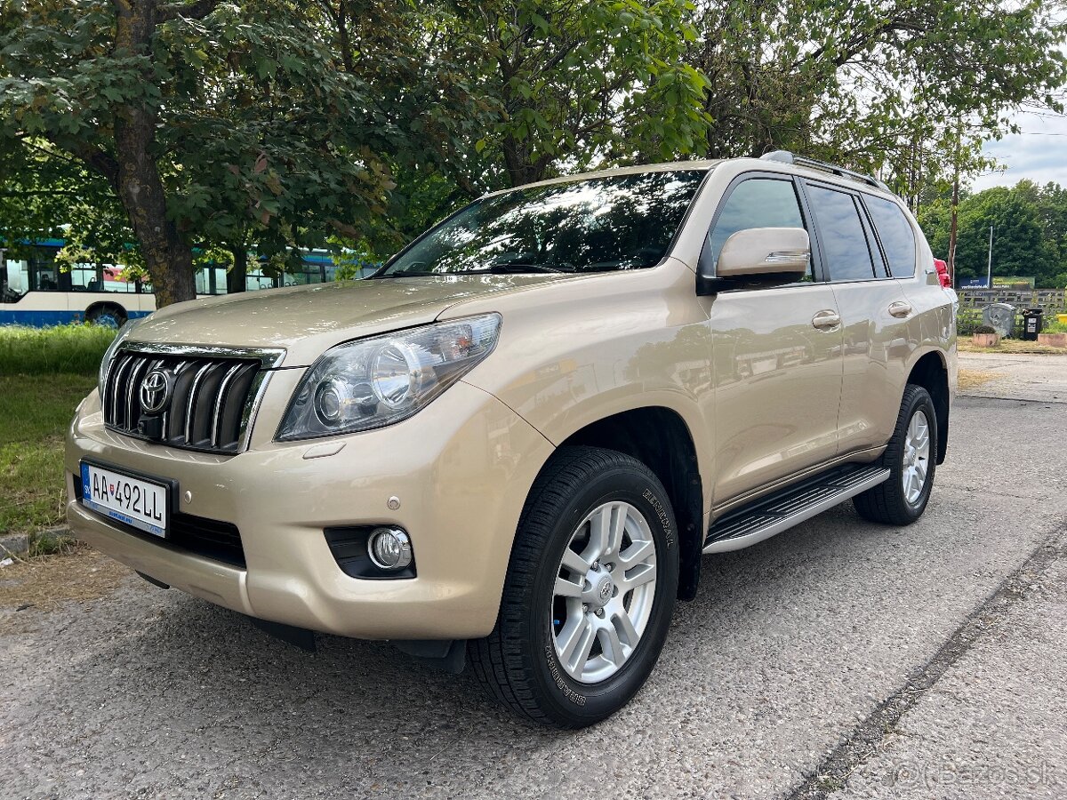 Toyota Land Cruiser 150 3.0 D-4D A/T