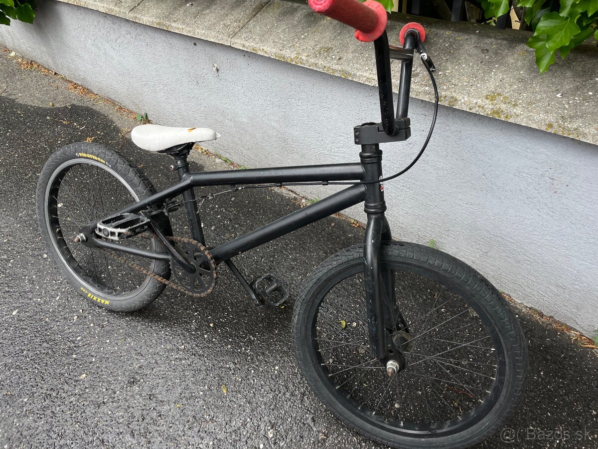 BMX SPECIALIZED FUSE