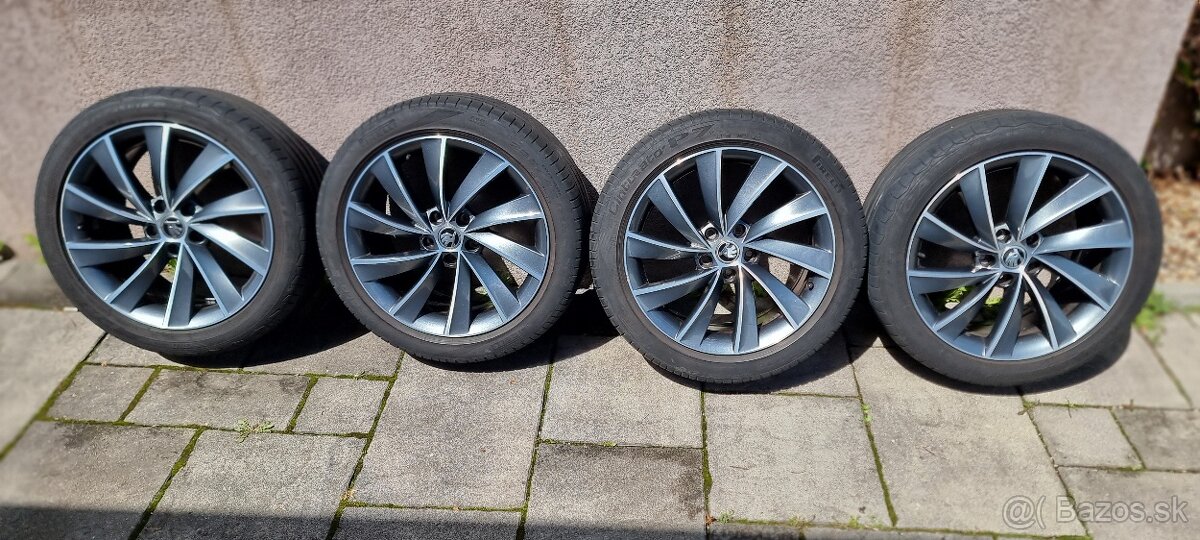 na skada superb 3 Pegasus L&K R18 235 45 18