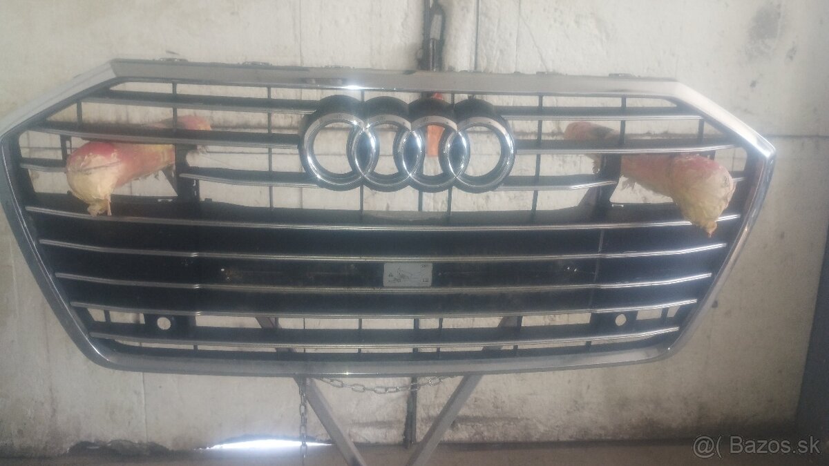 Audi A6 C8 predna maska
