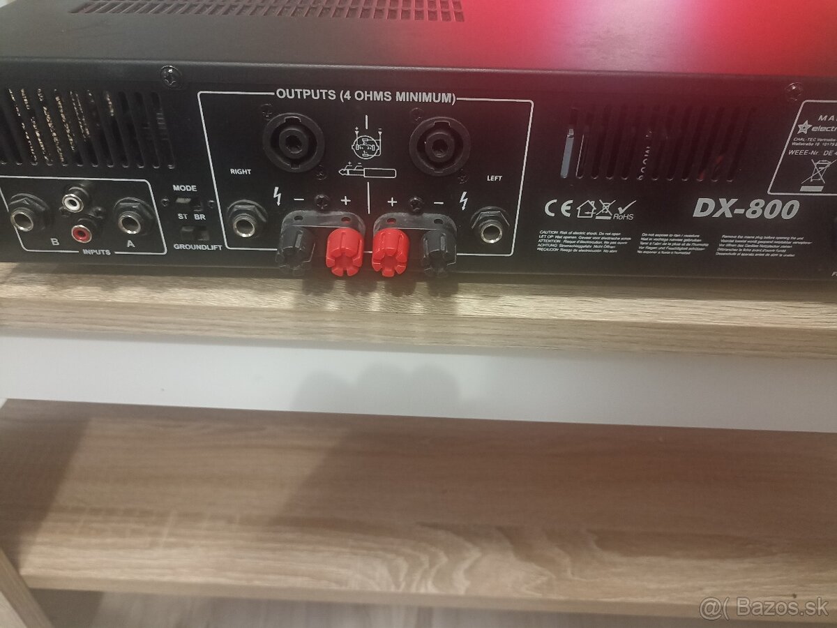 Zosilovač Malone DX800, 800 W
