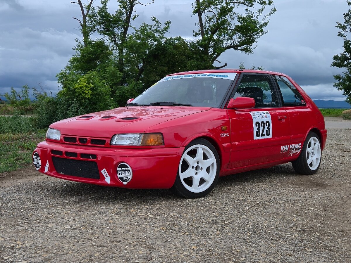 Mazda 323 _ 1.6