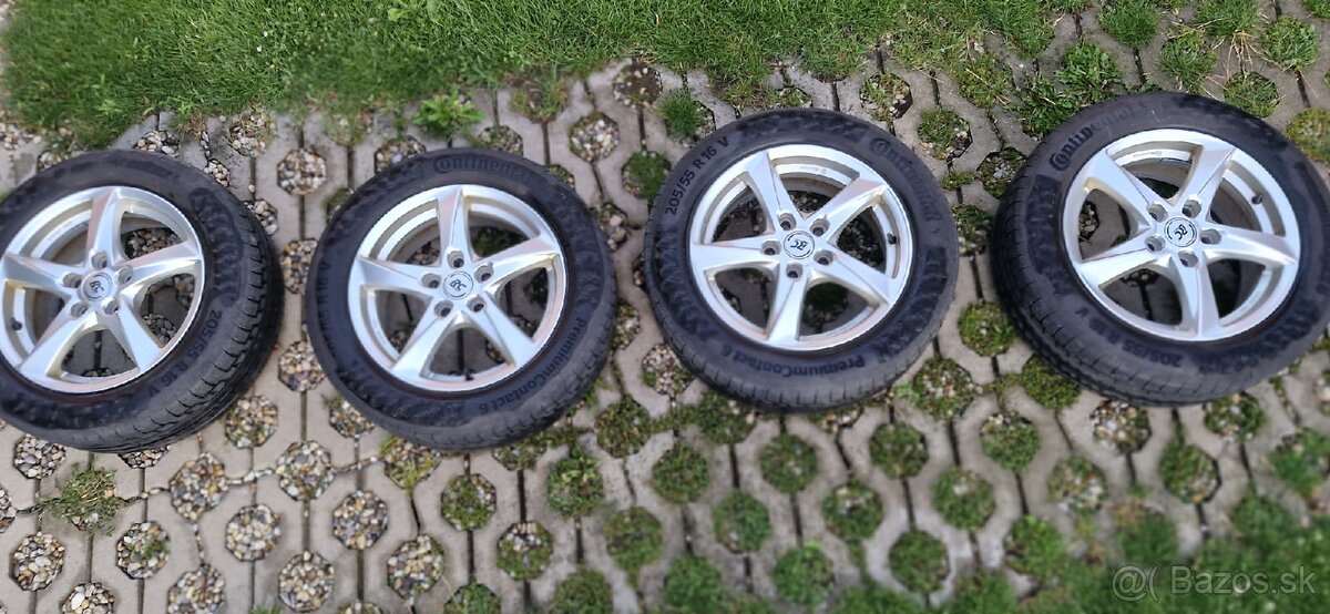 Elektróny s letnými pneumatikami 205/55 r16