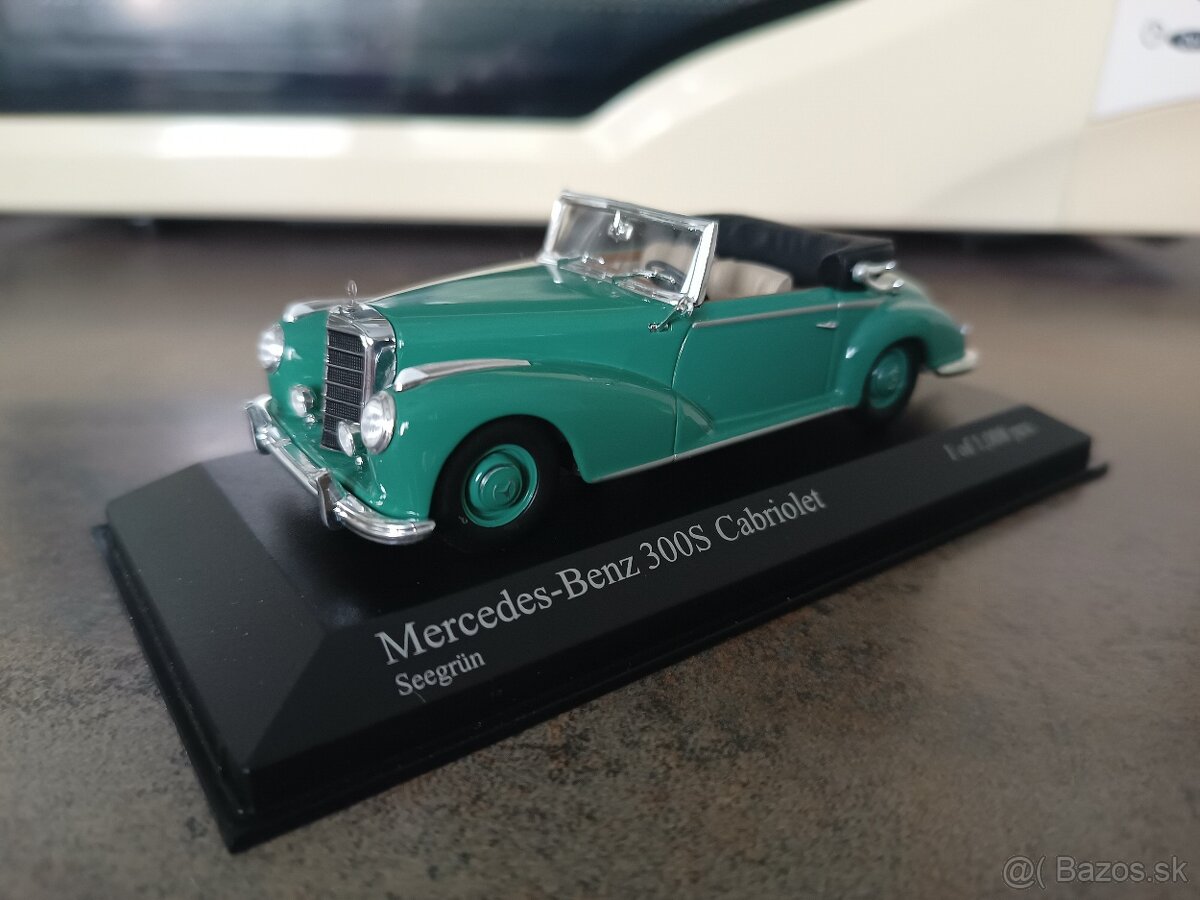 1:43 Mercedes Benz