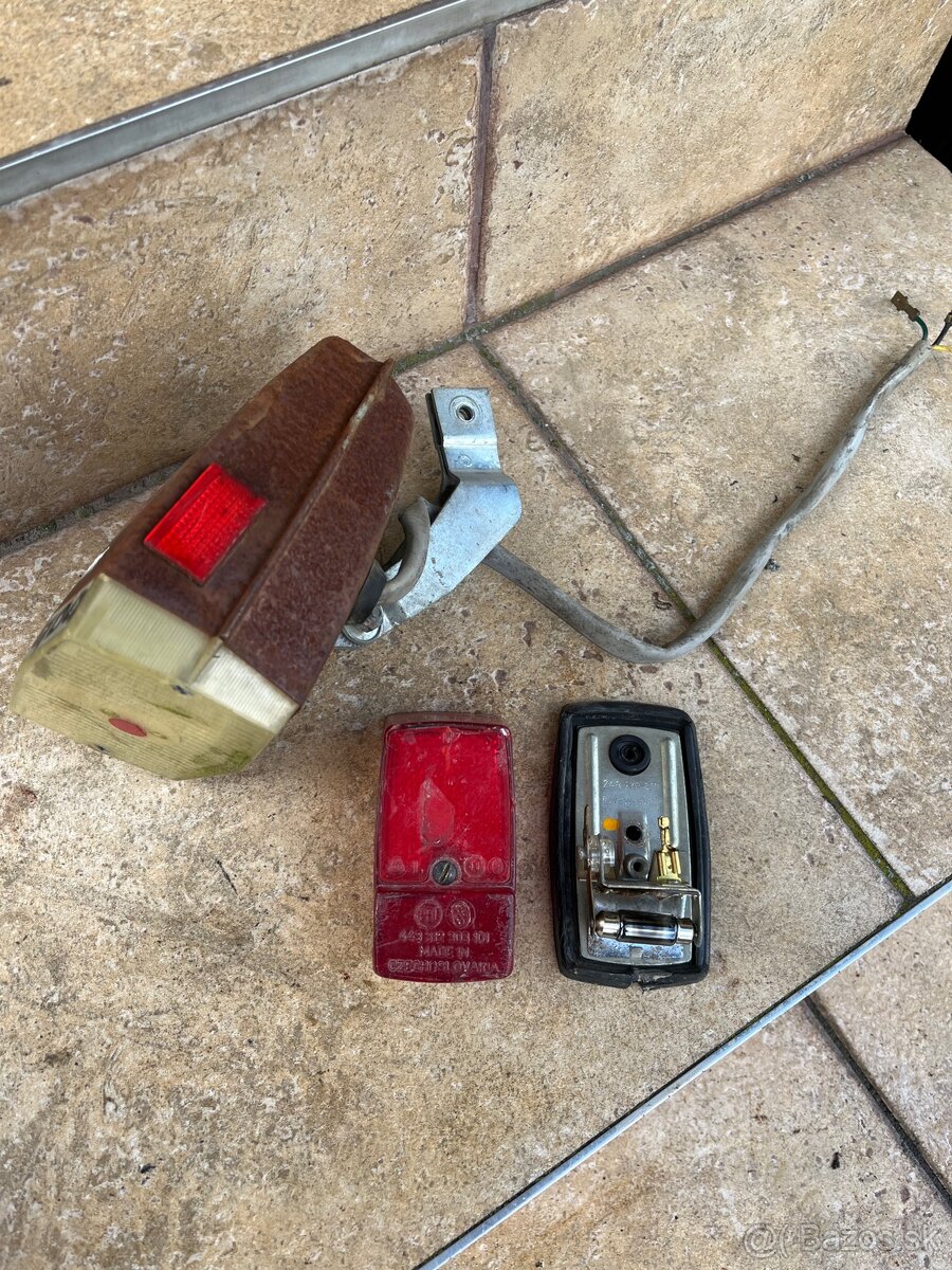 Predné a zadné svetlo Babetta 207