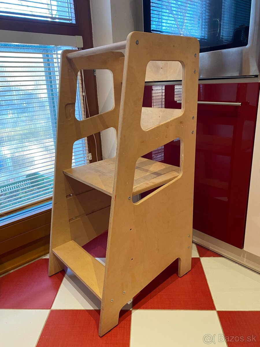 Detska uciaca veza do kuchyne