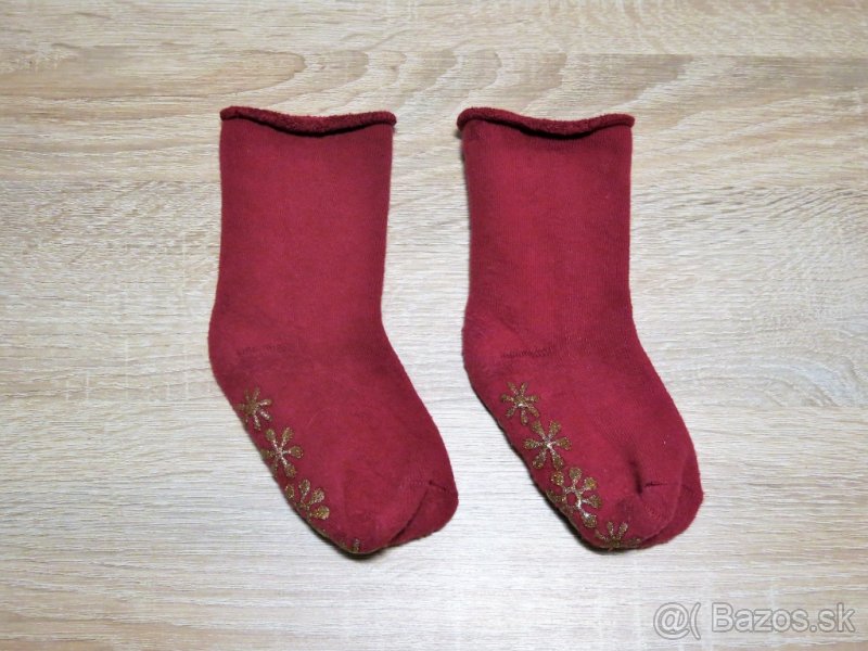 Bordové protišmykové ponožky veľ. 24-26