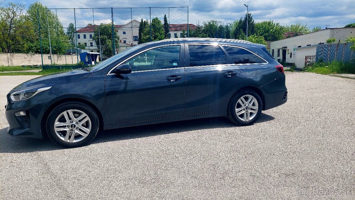 Kia ceed sw 117kw
