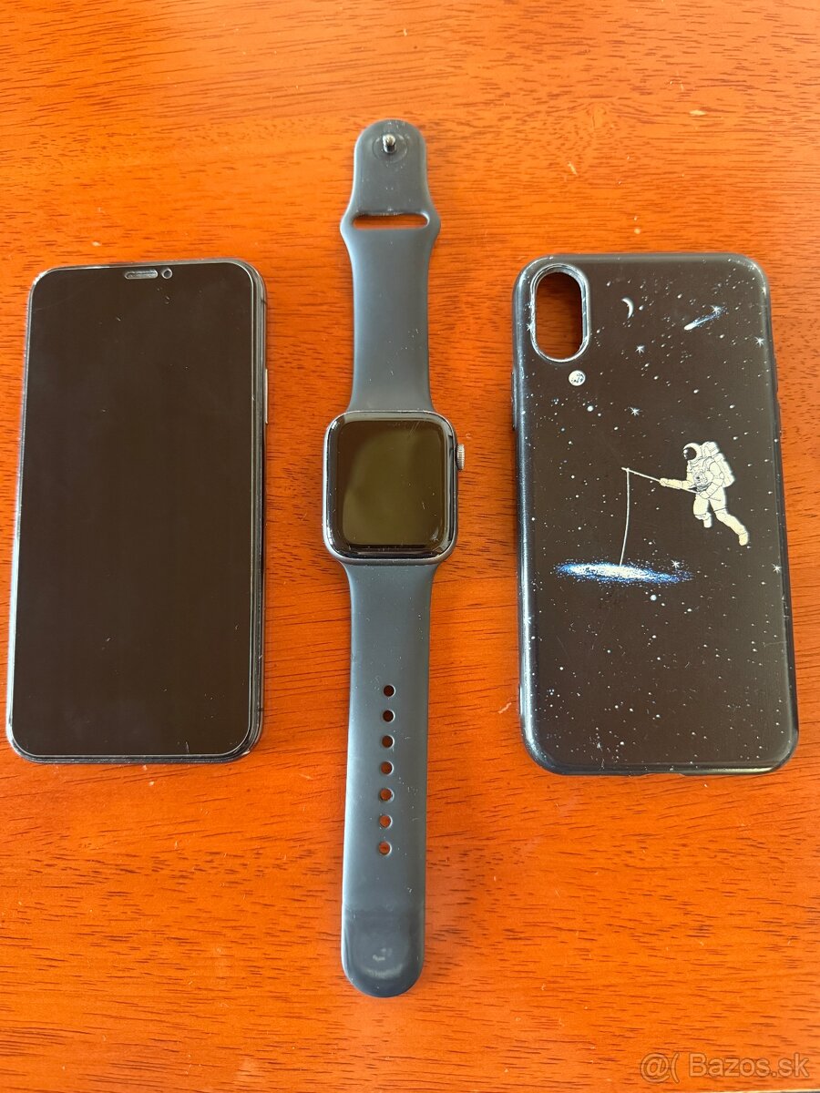 iPhone X 64GB + Apple watch 4