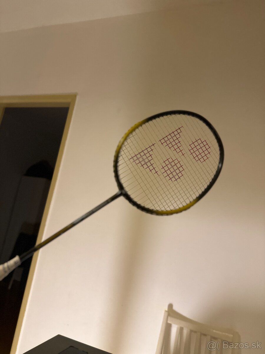 Tenisová raketa