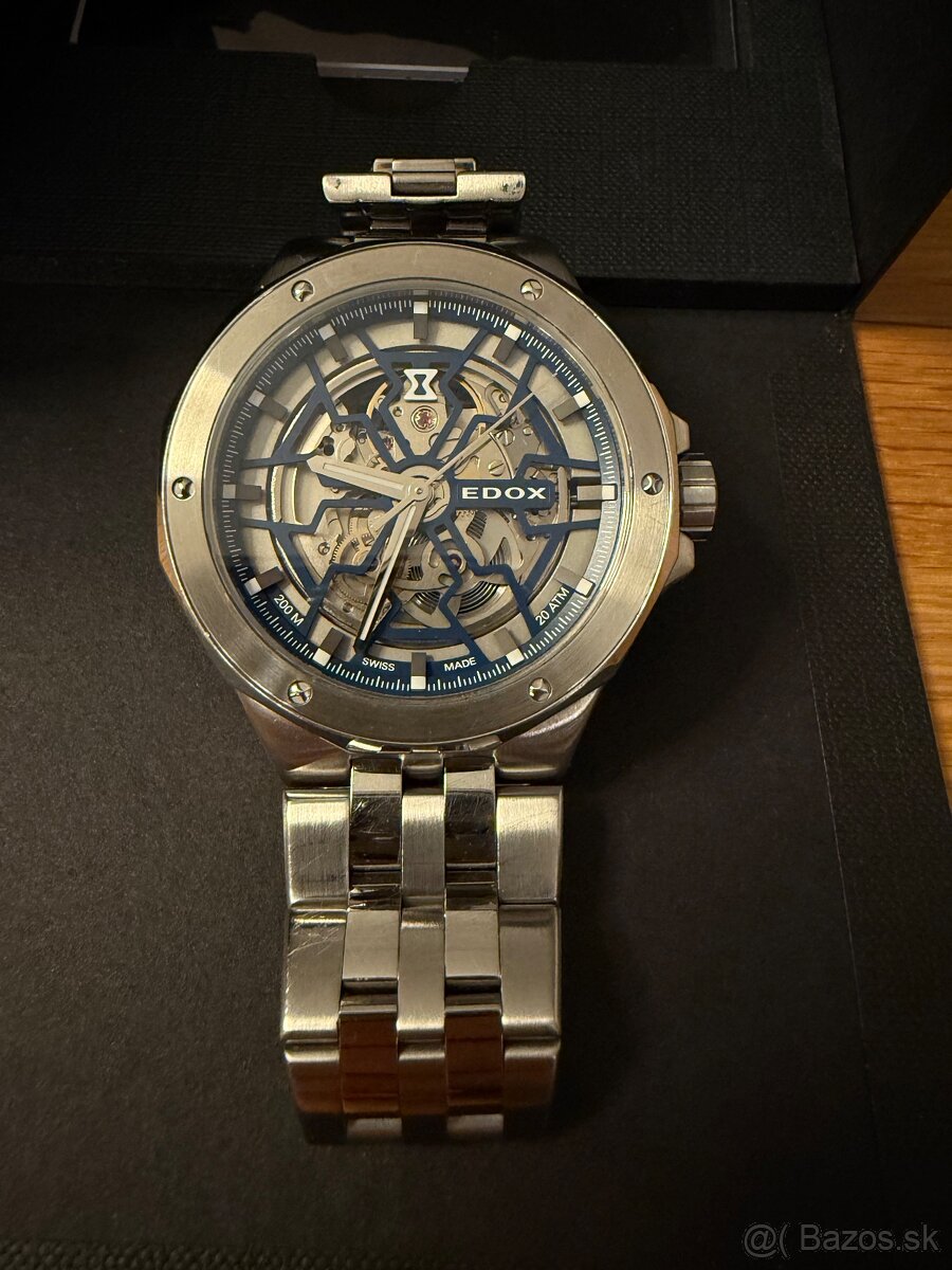 Automaticke hodinky Edox Delfin Mecano