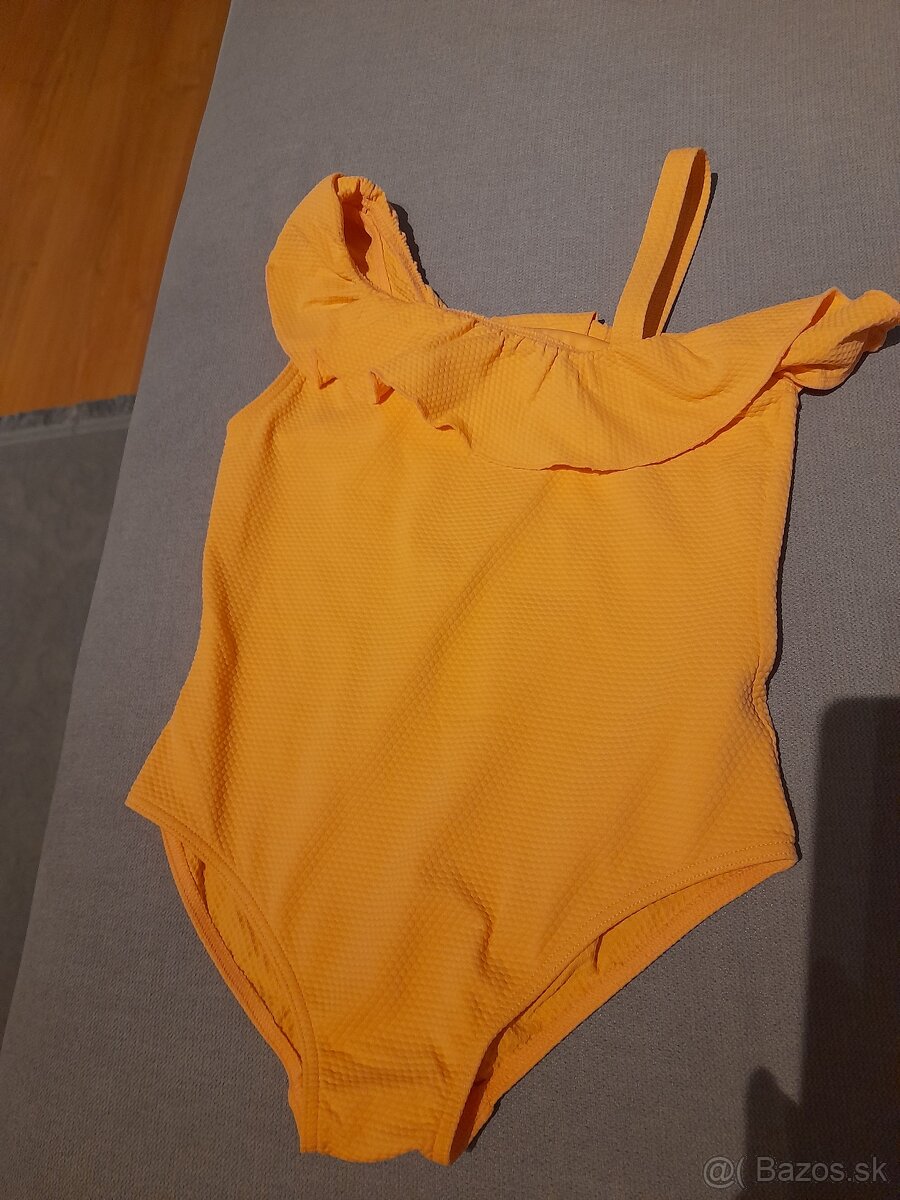 Oranžové plavky