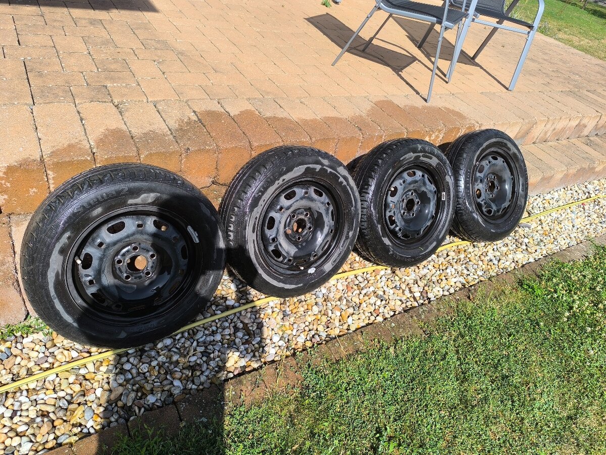 Letné pneu na diskoch 165/70 r14