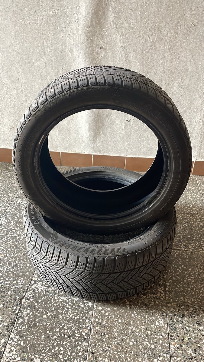 Predám 2ks 225/45 R17 zimné pneu