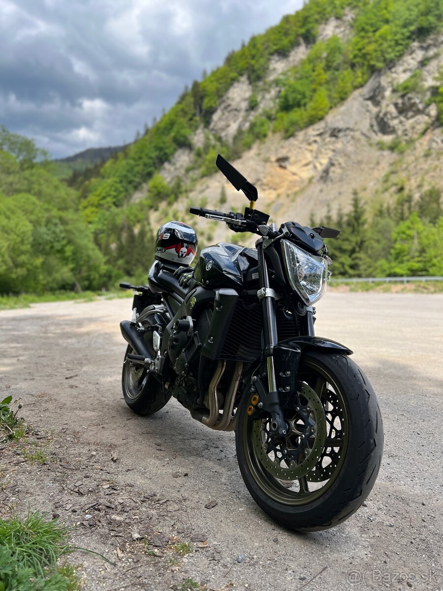 Yamaha FZ 1 rok 2008 110kw
