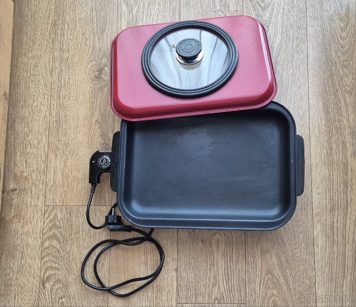 Elektrická grilovacia panvica Super Pizza Pan – 1500 W