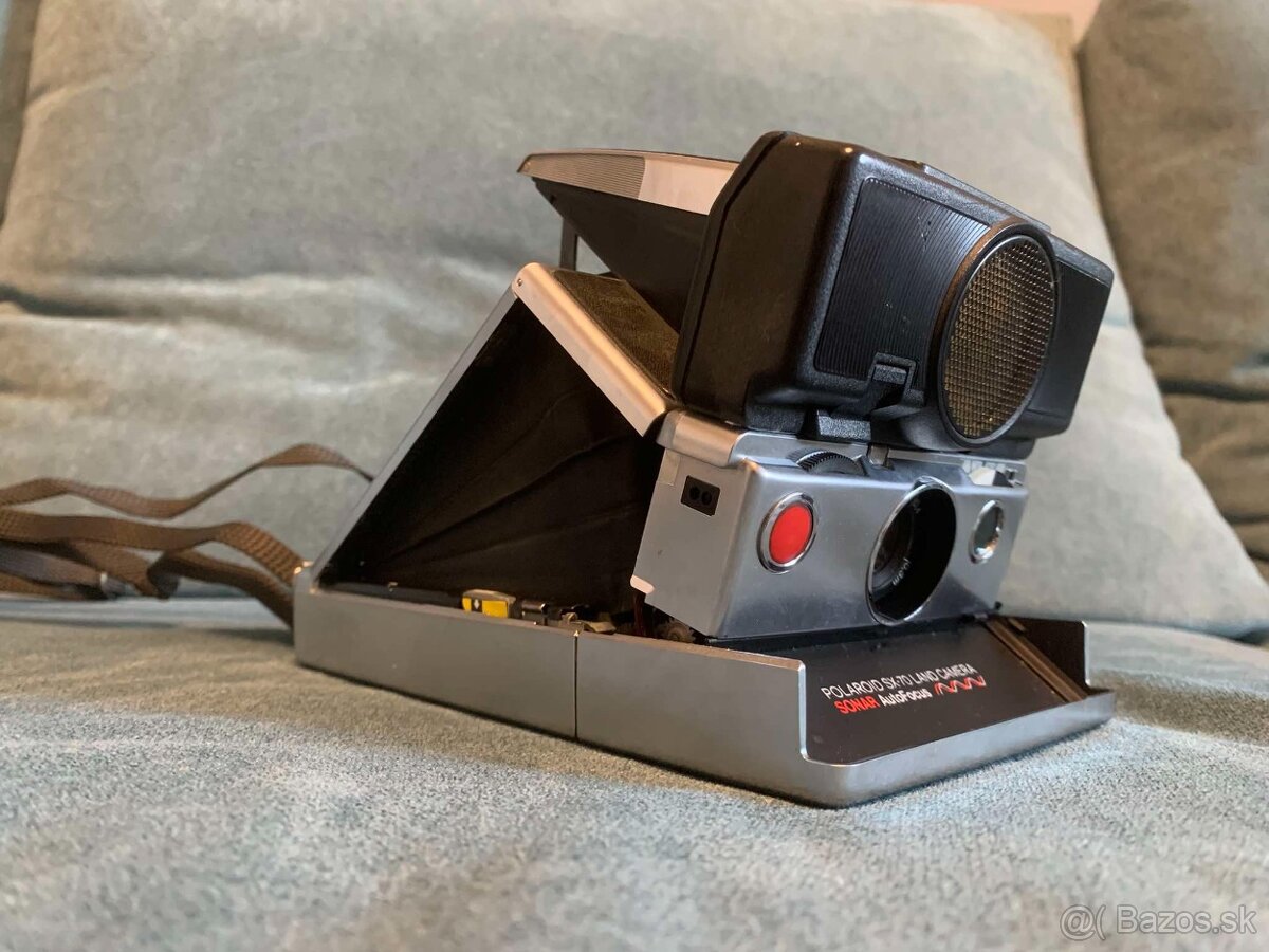 Predám instantný fotoaparát Polaroid SX70 Sonar