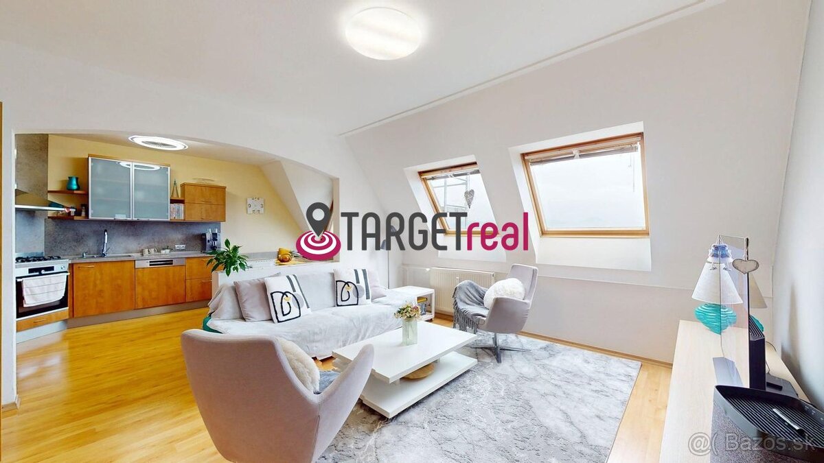 TARGETreal | Na predaj priestranný 3-izbový byt s nádherným
