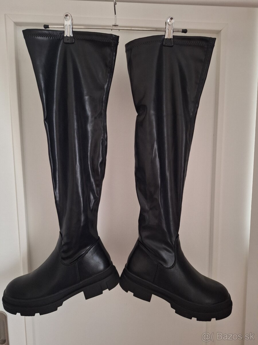 Dámske nové čižmy nad kolená