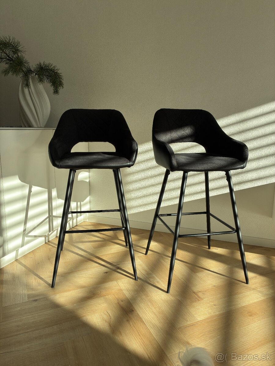 Barové stoličky