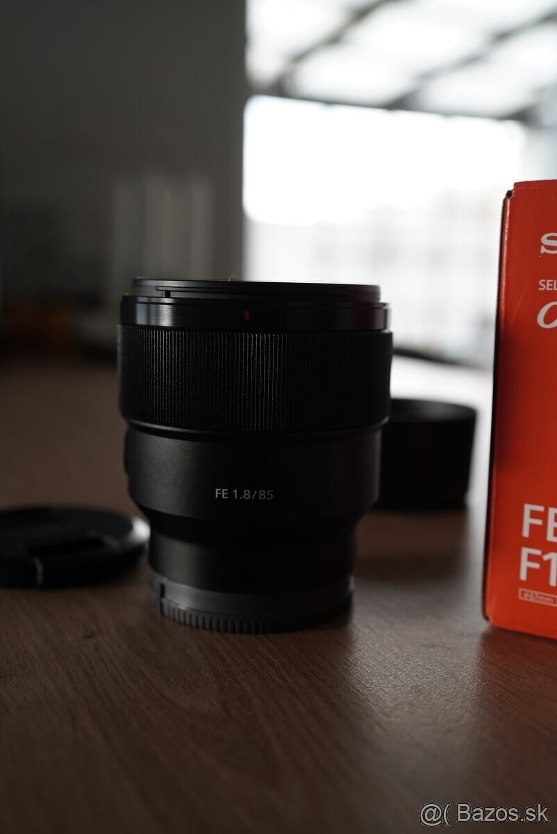Sony 85mm f1.8