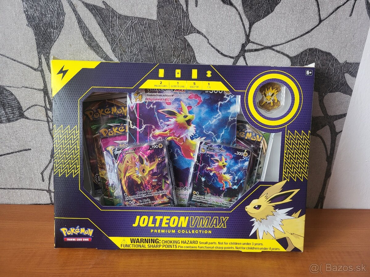 Jolteon Vmax premium collection .Pokémon