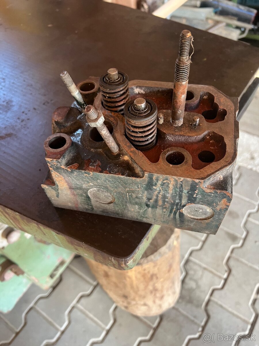 Predam hlavu na Zetor 77 72 62