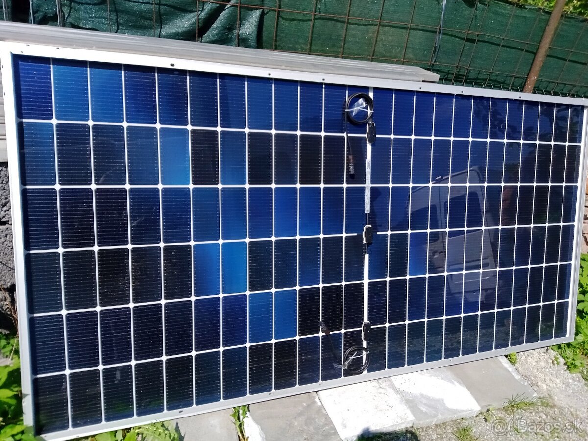 Fotovoltaicky solarny panel 648w
