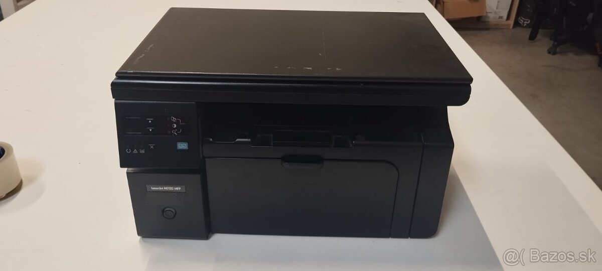 LaserJet M1132 MFP