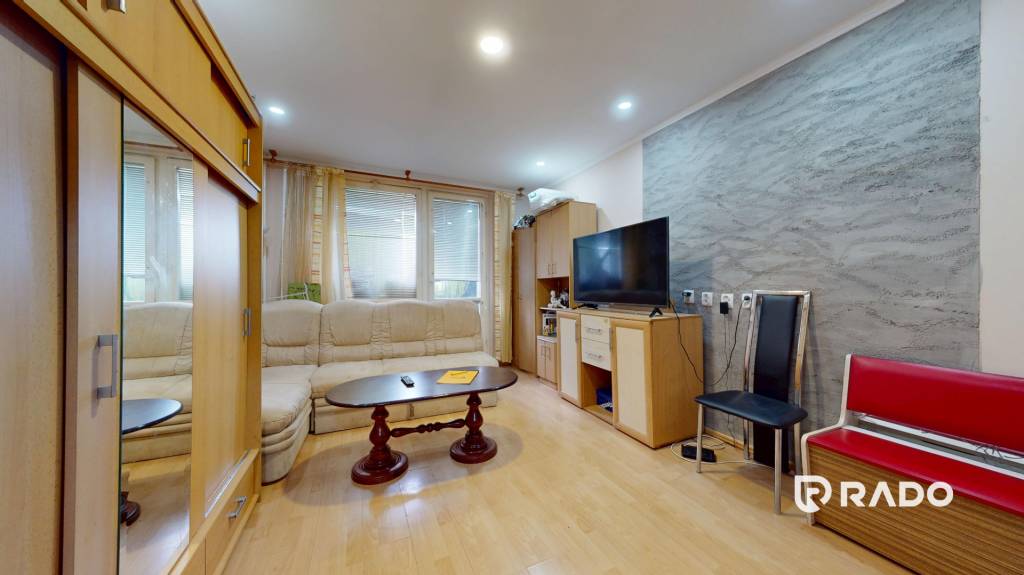RADO | Garsónka 24m2 + loggia 4m2 | Rybničná - Vajnory