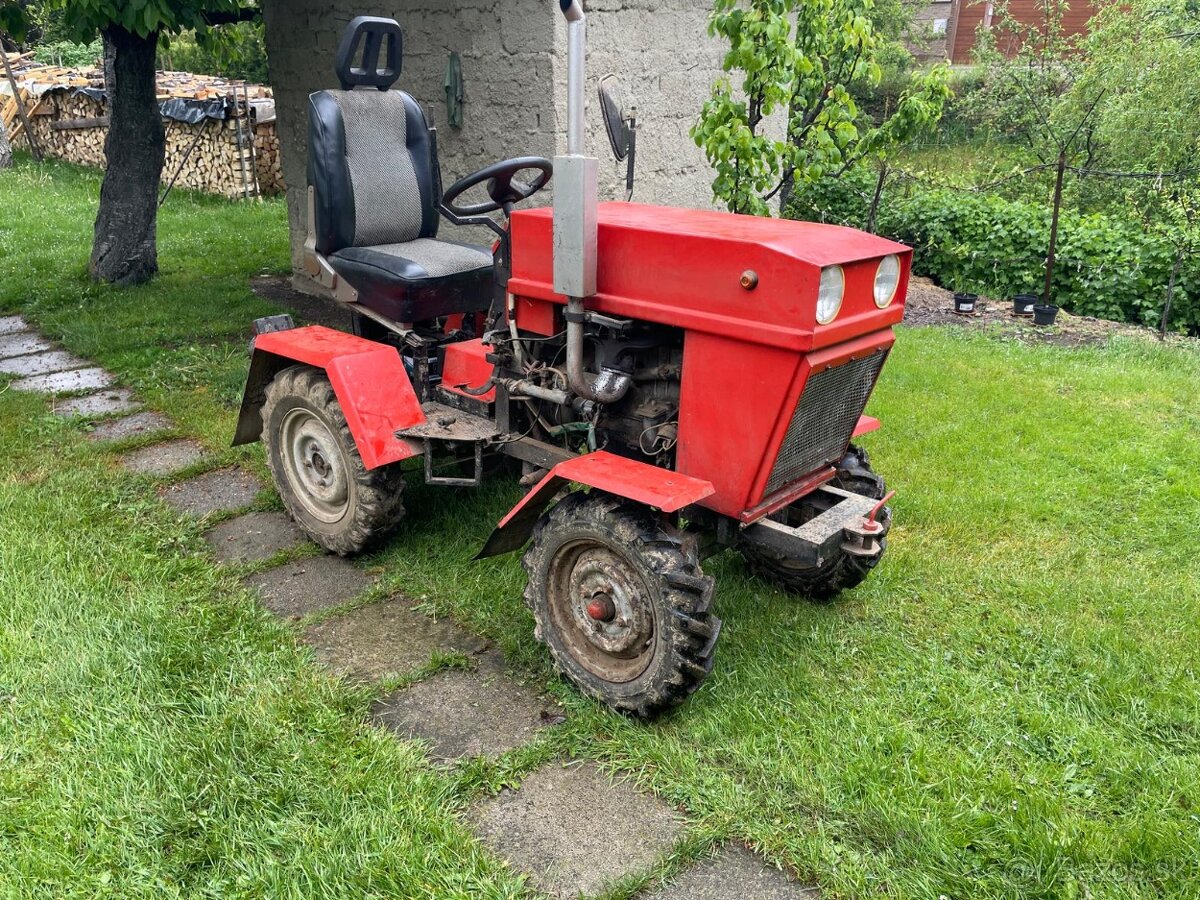 Malotraktor ( motor 1203 )