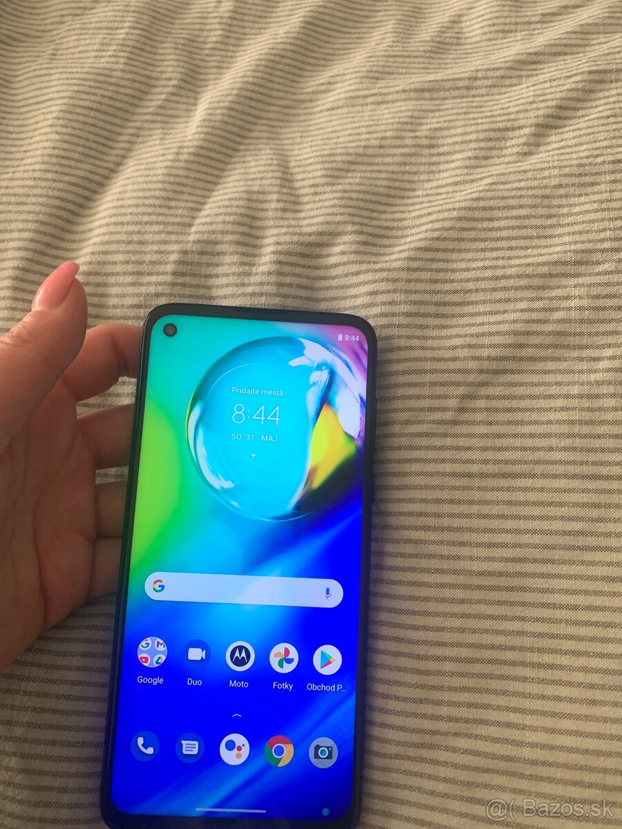 Motorola moto G8 power farba čierna