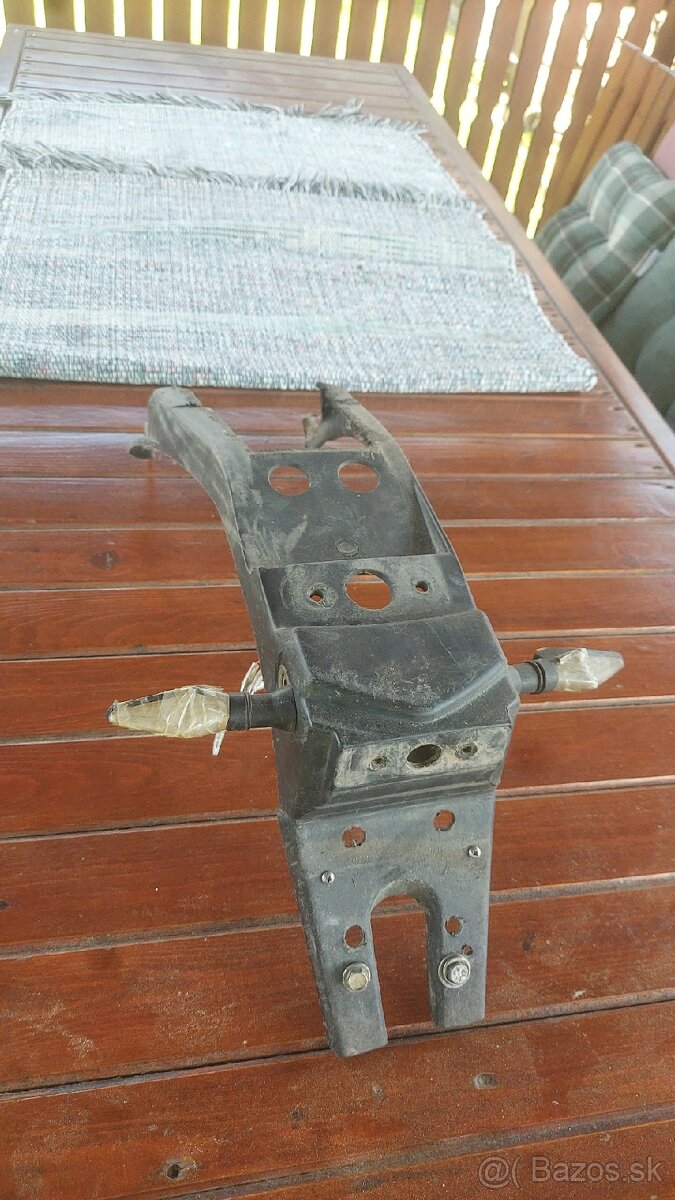 Drziak spz yamaha wrf