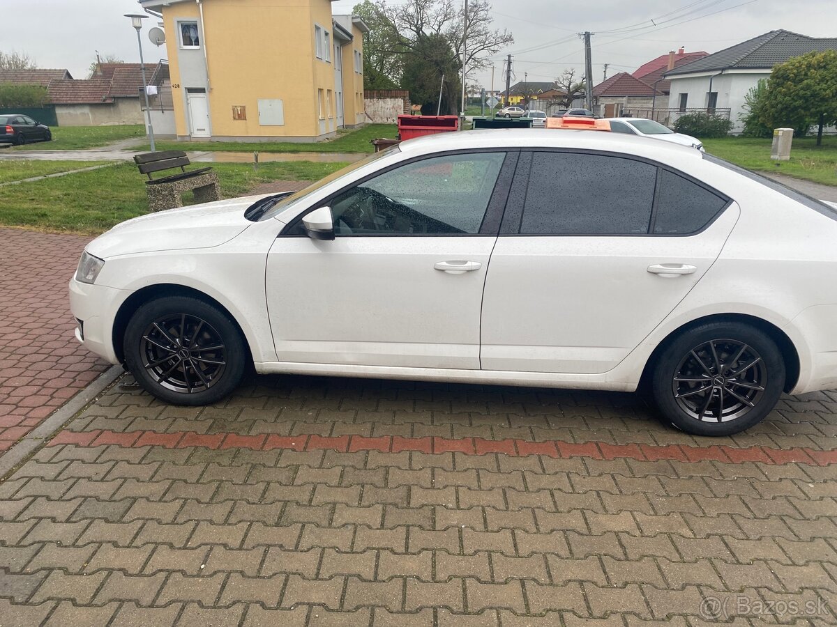 ŠKODA OCTAVIA 1.6 96kw NA PREDAJ