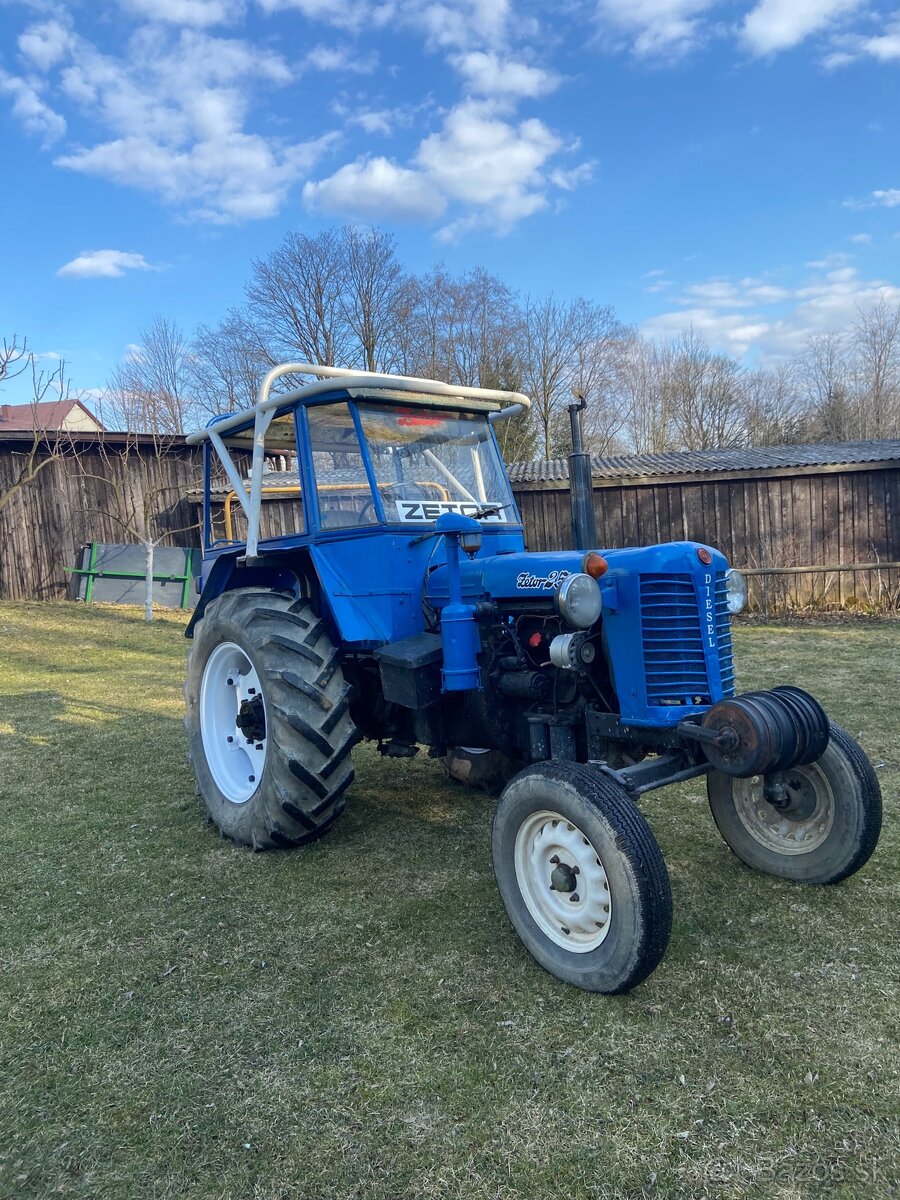 Zetor 25k