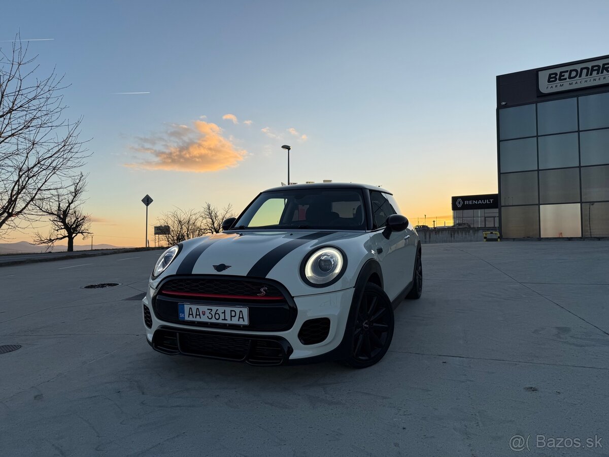 Mini Cooper 1.5 TWIN TURBO, S výbava