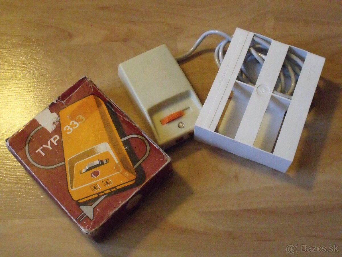 Napájač autodráhy ITES typ 333