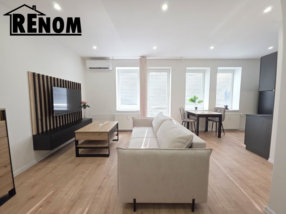 Rezervovaný // "naložený" 1iz 42m² + balkón // čerstvá rek
