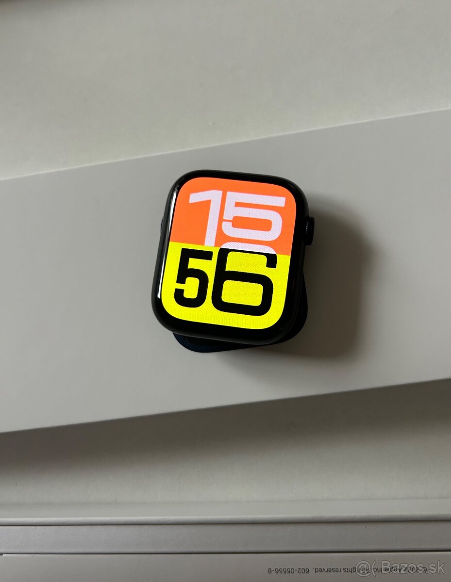 Apple Watch 8 45mm