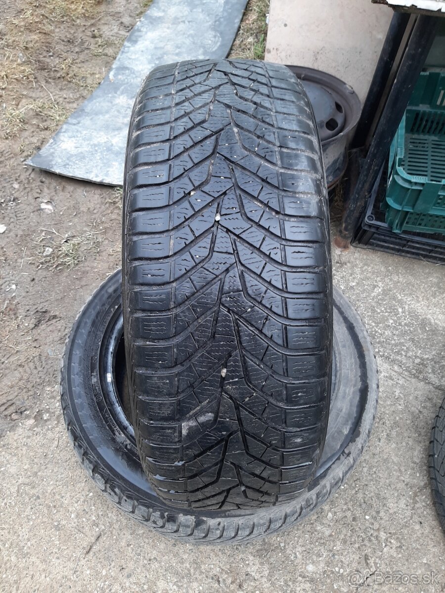 215/55r18 95V Yokohama zimne a 235/55r18 104V