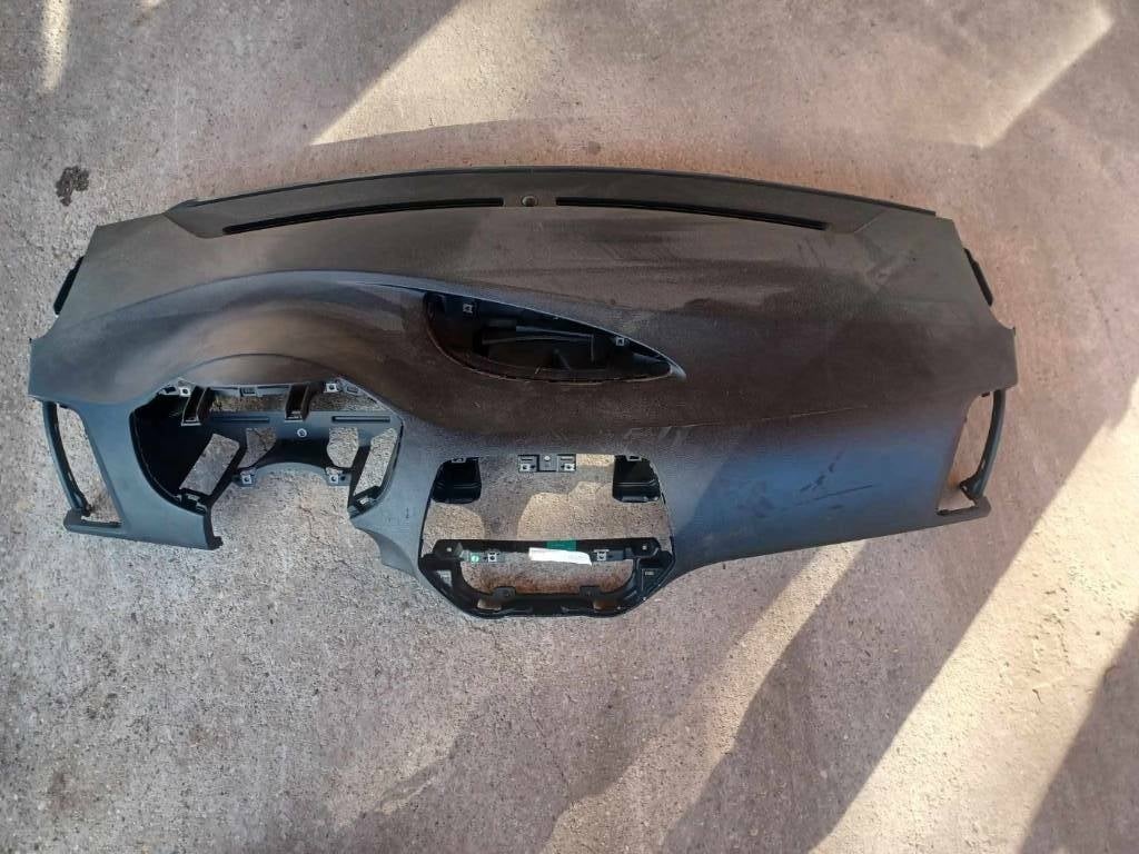 Palubovka Hyundai i20 2012