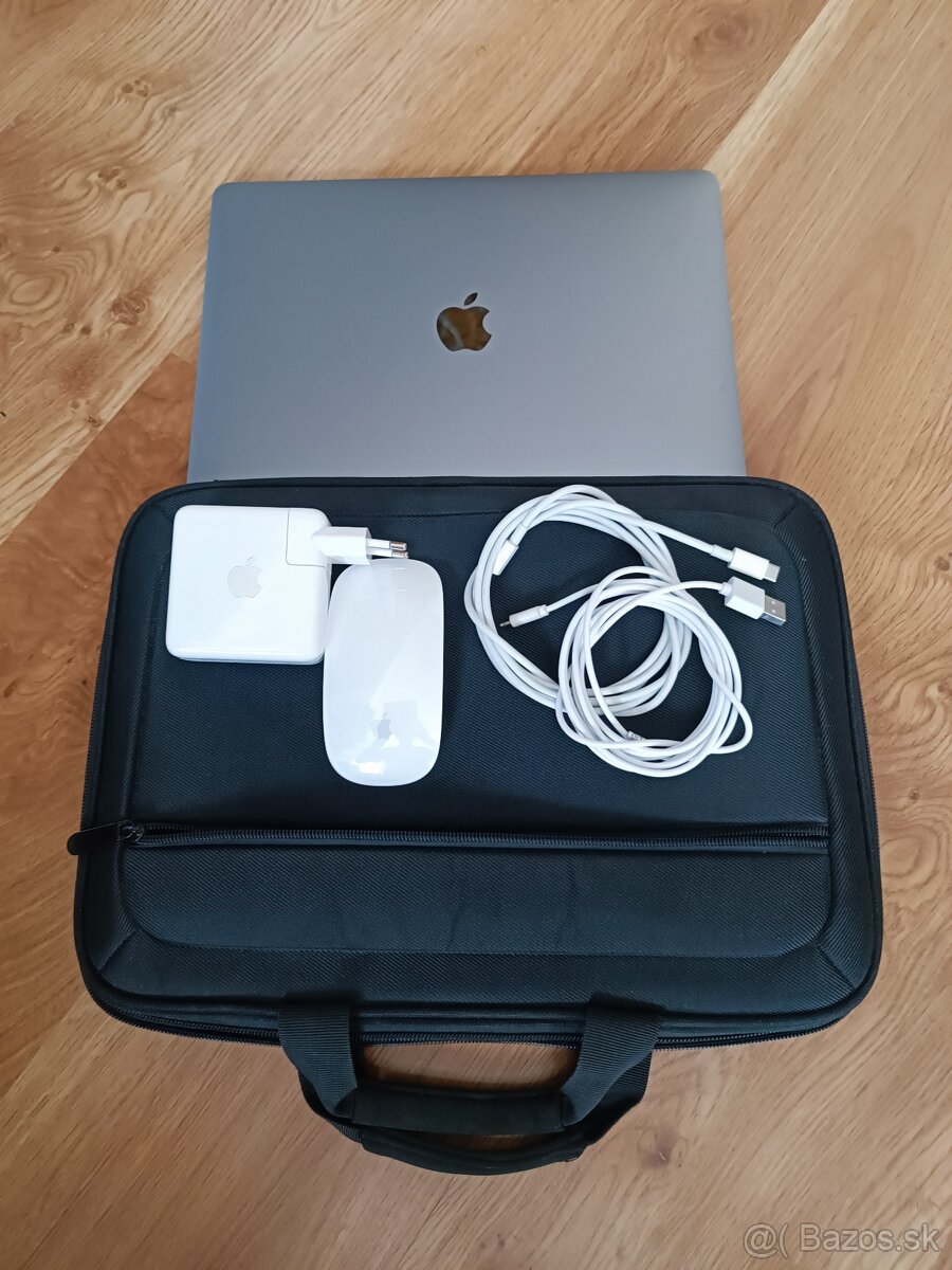 Apple MacBook Pro 13" 2022 M2 8GB/256GB Space Gray