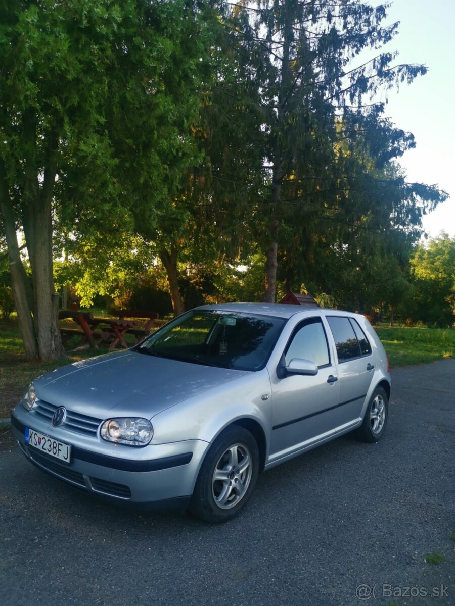 Golf 4