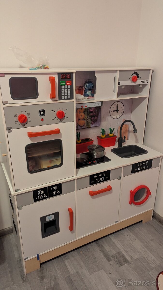 Velka detska kuchynka