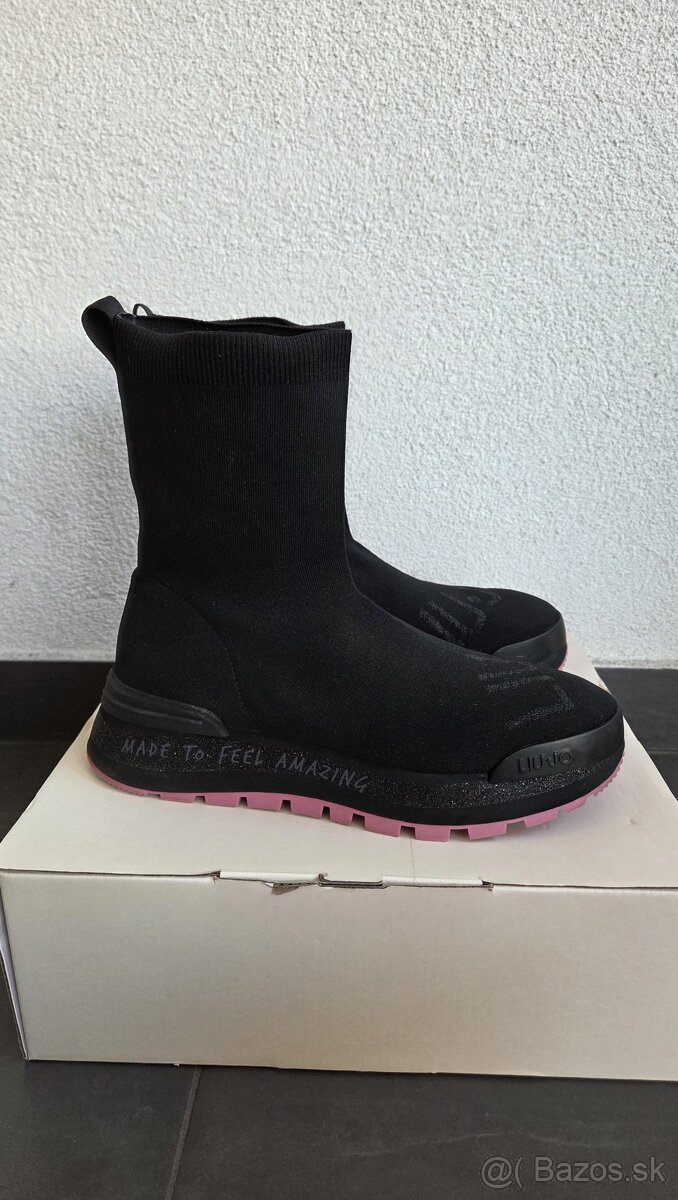 nové sneakersy LIU-JO (č.40)