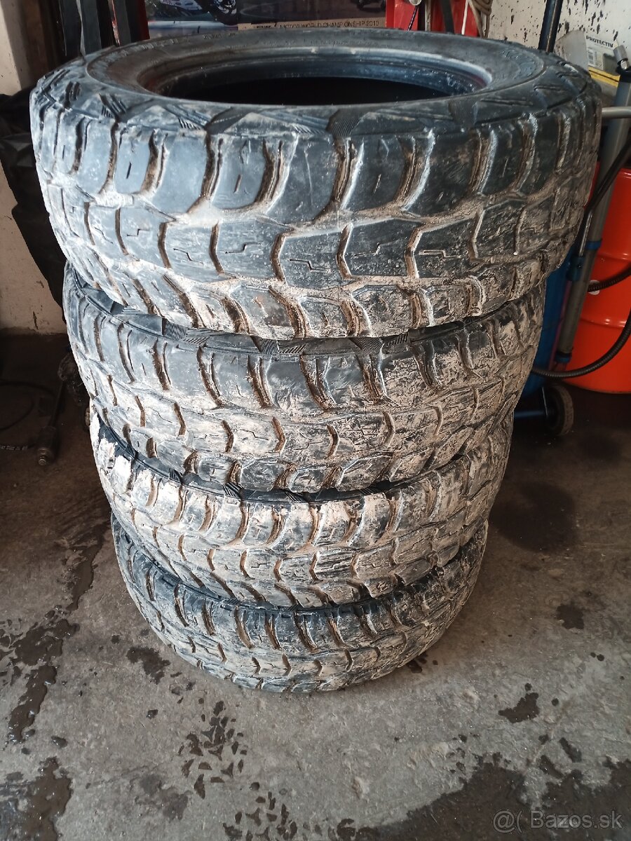 Kumbo 225/75 r16