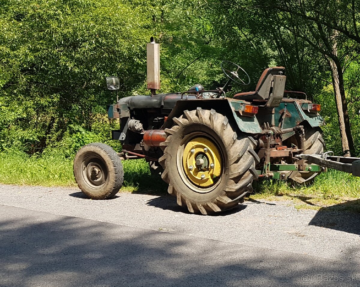 Zetor 25a