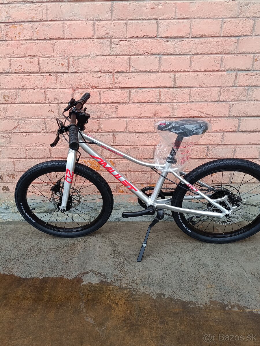 Nový detský bicykel AMULET Youngster 20" len 8.2 kg
