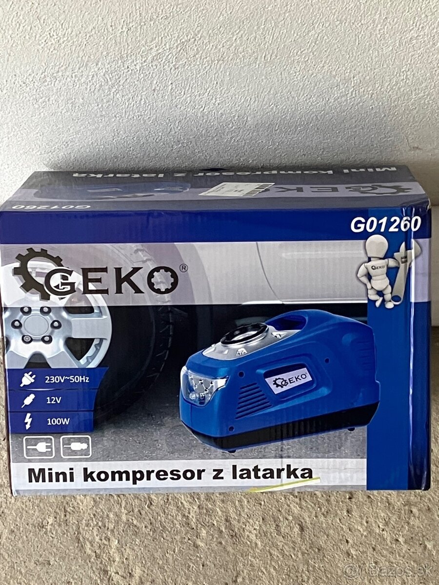 Predám mini kompresor s LED baterkou