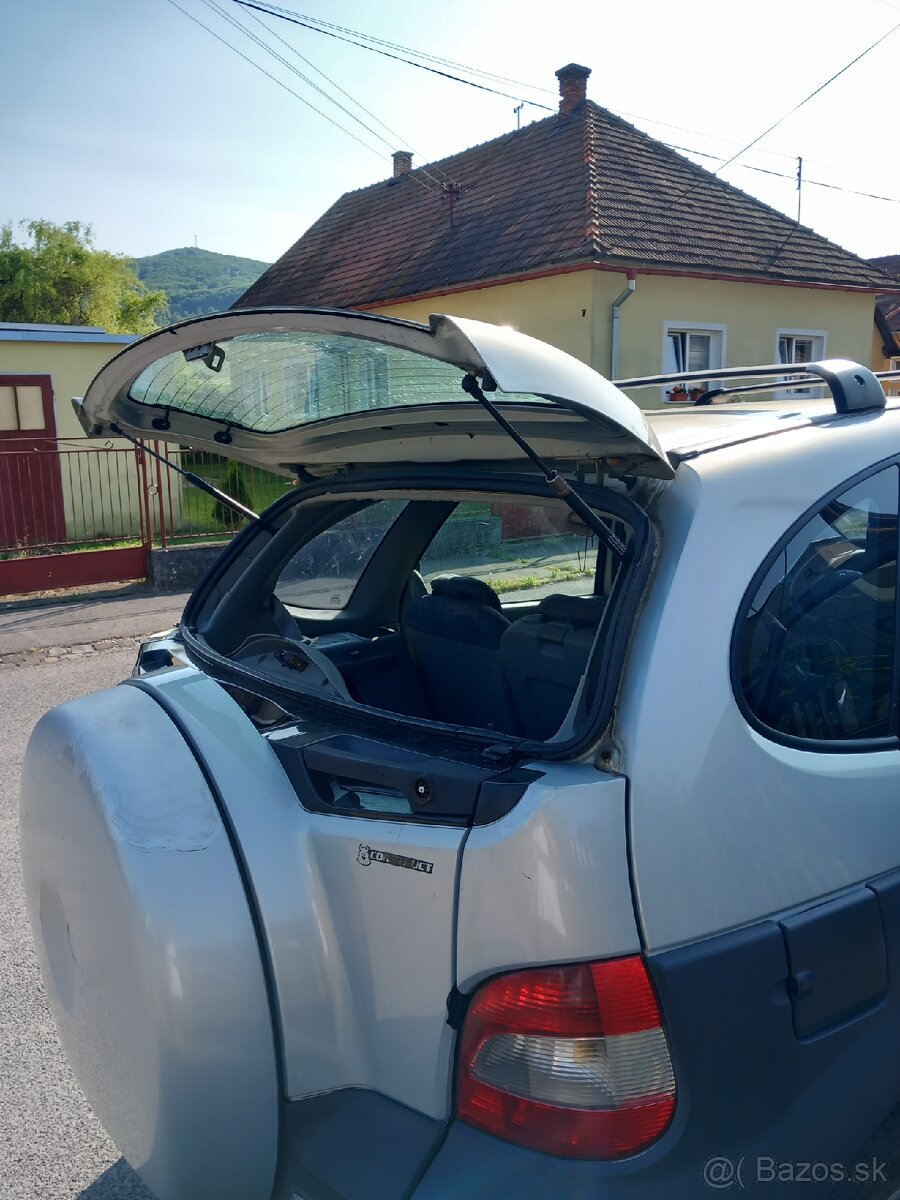 Predam renault scenic RX 4 , 4×4.